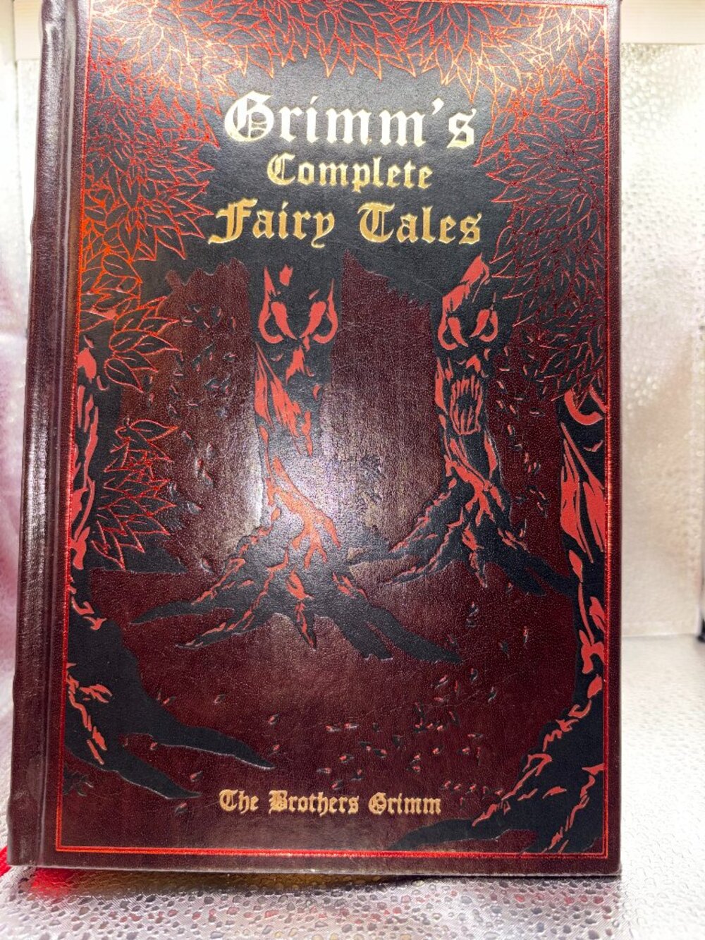 👑 Grimm's Complete Fairy Tales Leather Bound: Canterbury Classics Luxury Ed Cat